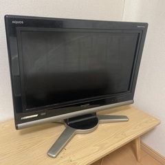 テレビ　シャープ　AQUOS  LC26D10