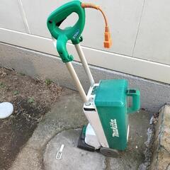 芝刈り機　MAKITA