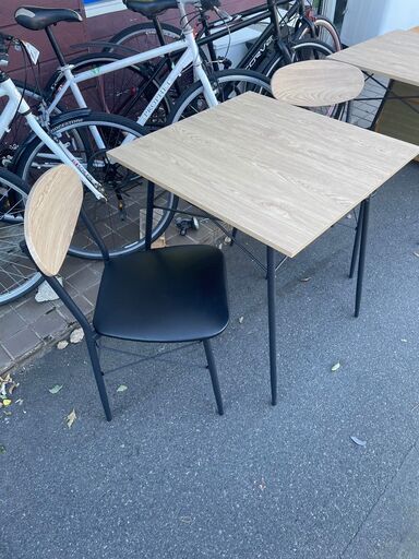 リサイクルショップどりーむ鹿大前店　No8924 ダイニングセット　テーブル　イス二脚　オーヤマ家具　美品♪