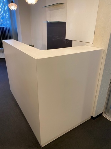 受付　カウンター　エステサロン　美容室　ショールーム