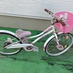 22インチ　自転車　　ピンク色