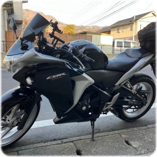 交換も可能！CBR250R MC41型カッコいい！ライトLED化でくーるに変身‼️追加パーツ多数取付