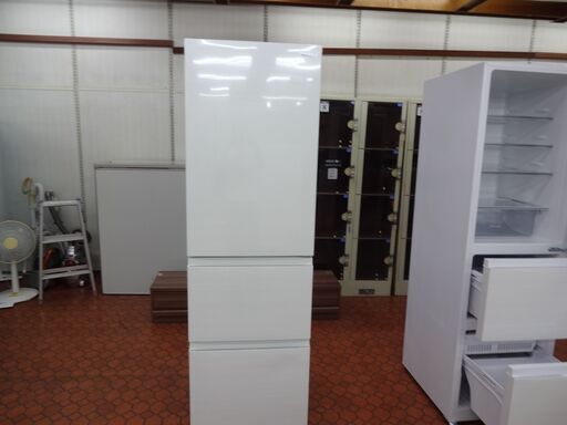 ID 018612　冷蔵庫３ドア　ハイアール　335L　２０２２年　JR-CV34A