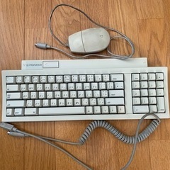 Macintosh用ADBキーボード、マウス