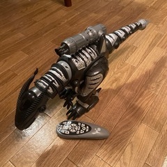 恐竜型　ラジコン