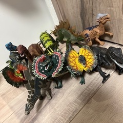 恐竜　おもちゃ フィギュア