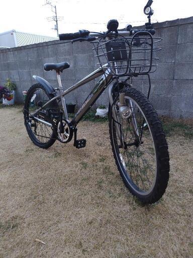 自転車 マウンテンバイク