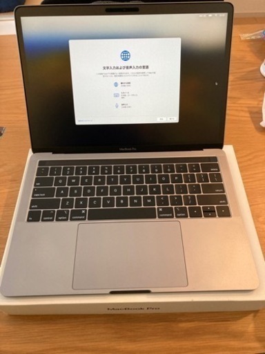 MacBook pro 2018, 13inch  corei7 メモリ16g