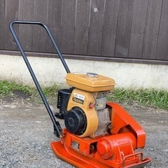 三笠　プレートコンパクター