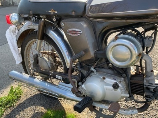 実働 YAMAHA YB-1 four カフェレーサースタイルの車体デザイン ヤマハ