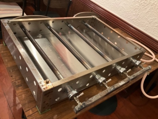 670-0) 業務用 炭焼きコンロ 木炭 グリラー 焼き鳥器 串焼き 焼き台