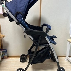 アップリカ　マジカルエアーae B型ベビーカー　子供用品 ベビー用品 ベビーカー、バギー
