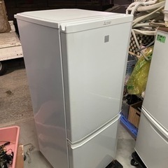 MITSUBISHI　146L冷蔵庫　MR-P15ED-KW 2019年製