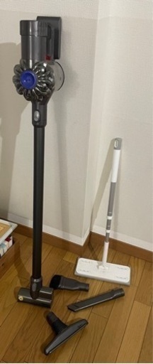 【決まりました】ダイソン掃除機一式、クイックルワイパー