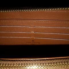 ルイスヴィトンモノグラムジッピーウォレット   