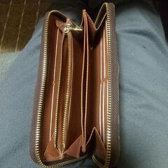 ルイスヴィトンモノグラムジッピーウォレット   