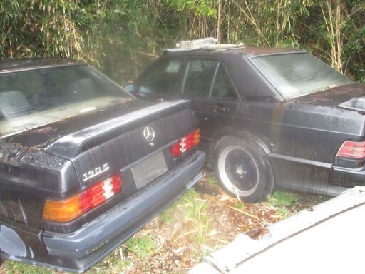 MB-190E-16Vコスワース純性トランクスポイラー