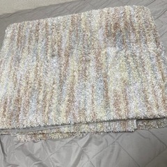 新品✩絨毯ラグカーペット