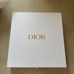 18日まで　Dior 空箱
