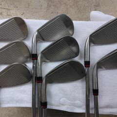 オノフ　アカ　アイアン　2018モデル　５～Sまでの8本セット