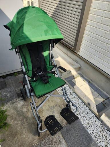 障害児用バギー