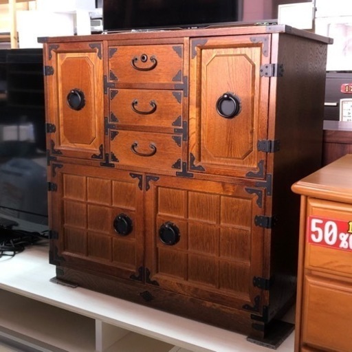 小物収納 小物入れ 引き出し 扉 隠し扉 鍵付き 木製 木目 キャビネット 金具 収納棚 整理 収納 時代家具 和デザイン 日本 和家具