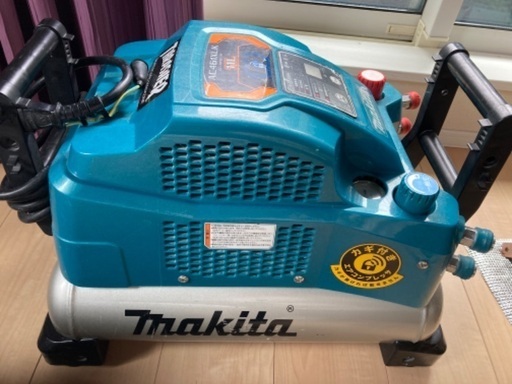 マキタエアーコンプレッサーAC461XLK