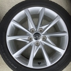 プリウスα 純正ホイール