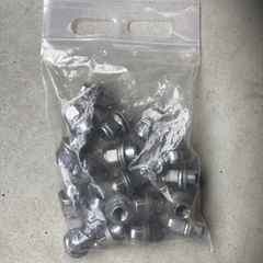 プリウスα 純正ホイール