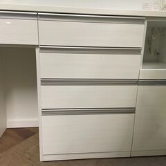 ニトリ　リガーレ　スライド扉キッチンボード