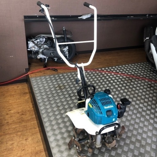 家庭菜園　小型管理機　折りたたみ耕運機　4サイクル
