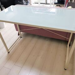 【島忠】半透明ガラス　作業テーブル　PCテーブル