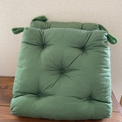 IKEA 椅子用クッション2個　グリーン　