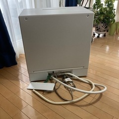 Panasonic 食器洗い乾燥機 NP-TH4(2021年式) 美品