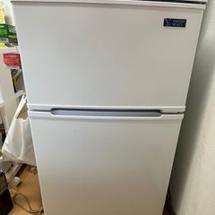 YAMADA 冷蔵庫　90L  2019年