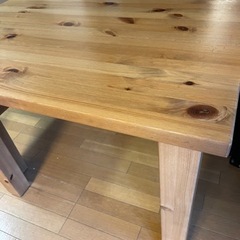 IKEA 伸長式ダイニングテーブル 4人掛け/6人掛け