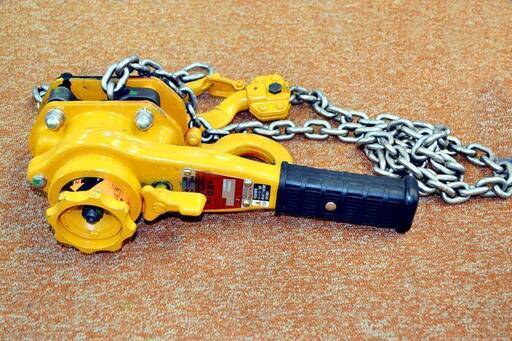 山口)KITO チェーンブロック　LB008　0.8ｔ　美品 KBIZ1164FCY MC17C