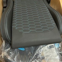 お届け交渉OK！ゲーミングチェア（未使用品）