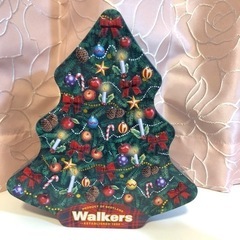 ウォーカー　クリスマスツリー缶