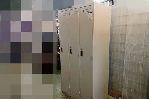 山口)KOKUYO　コクヨ　3人用ロッカー　鍵付き　⑭ ◆BIZ1152FCY MC14A