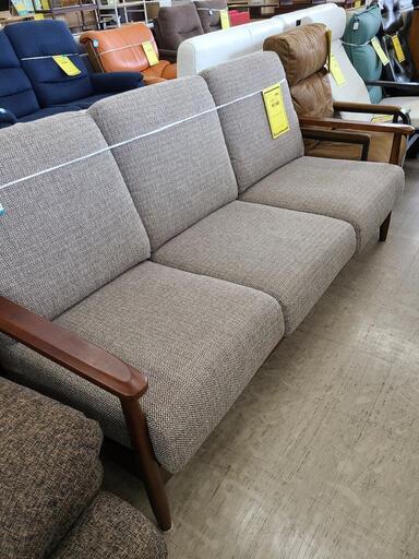 J4480　NITORI　ニトリ　3人用布張りソファ　マイスBE/MBR　ベージュ　クリーニング済　【リユースのサカイ柏店】　参考価格69,990円