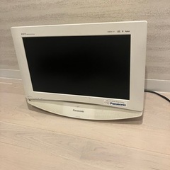 液晶テレビ