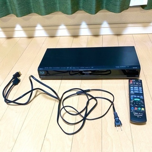 Panasonic パナソニック　ブルーレイレコーダー　DMR-BR585