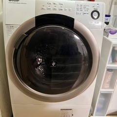 シャープ　ドラム式洗濯機　2016年製