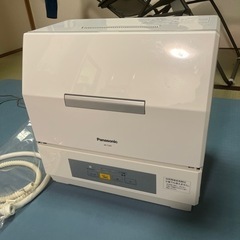 【美品】Panasonic NP-TCR4 パナソニック　食洗機