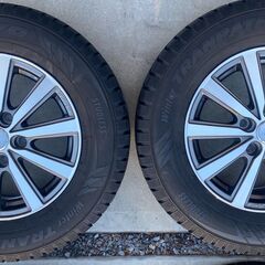 スタッドレスタイヤ、ホイール４本