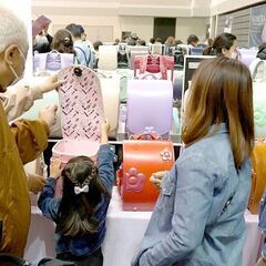 ラン活の決定版！日本最大ランドセル展示会、熊本で初開催 - 育児