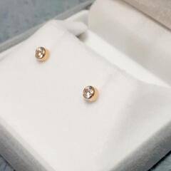 18金 モアサナイト ダイヤモンド ピアス