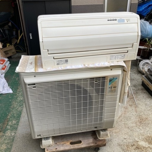 エアコン　ダイキン　ATR28VSE6-W