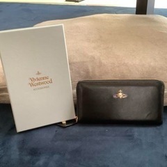 Viviennewestwood長財布